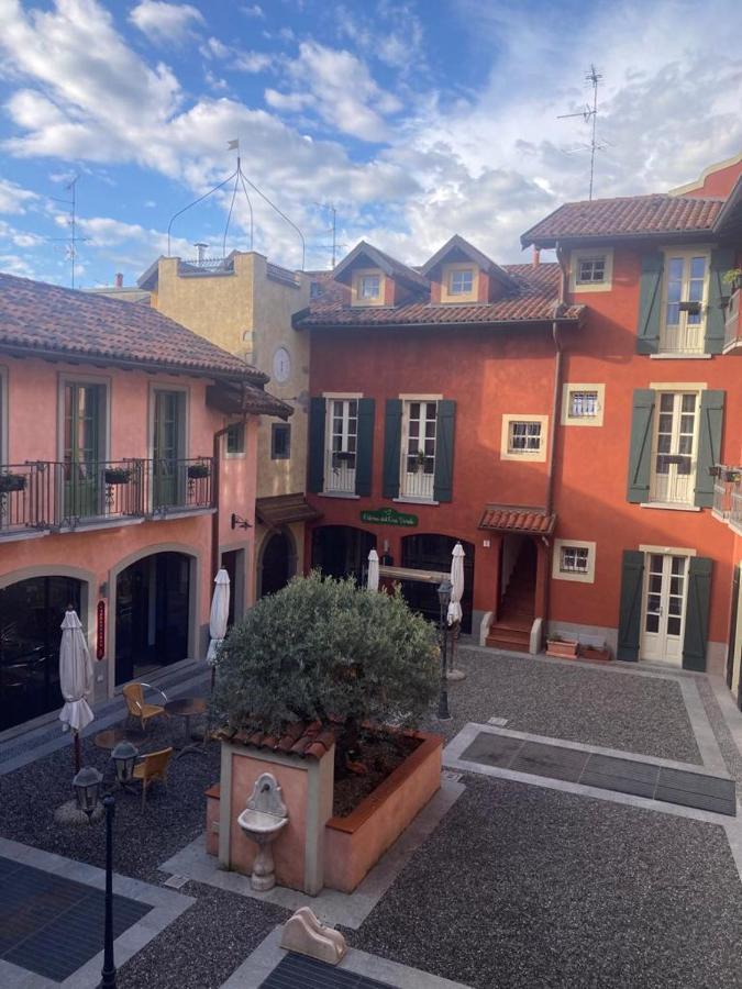 La Corte Di Vicolo Torre Uboldo Exterior photo